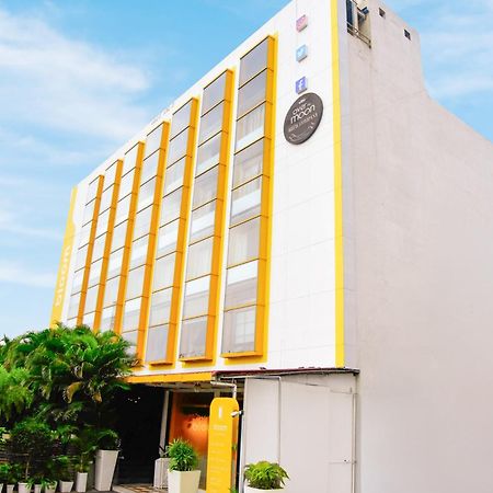 Bloom Hotel - Gachibowli Hyderabad Exterior foto