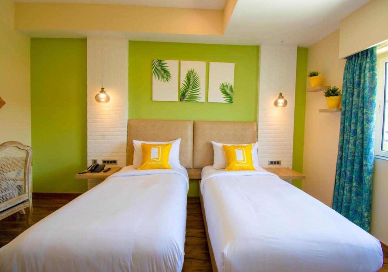 Bloom Hotel - Gachibowli Hyderabad Exterior foto